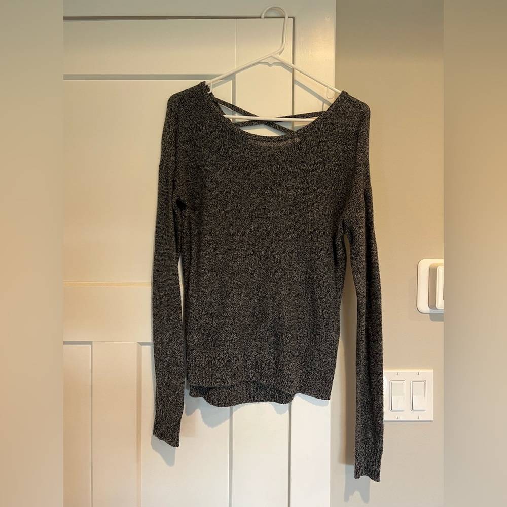 Gray long sleeve sweater